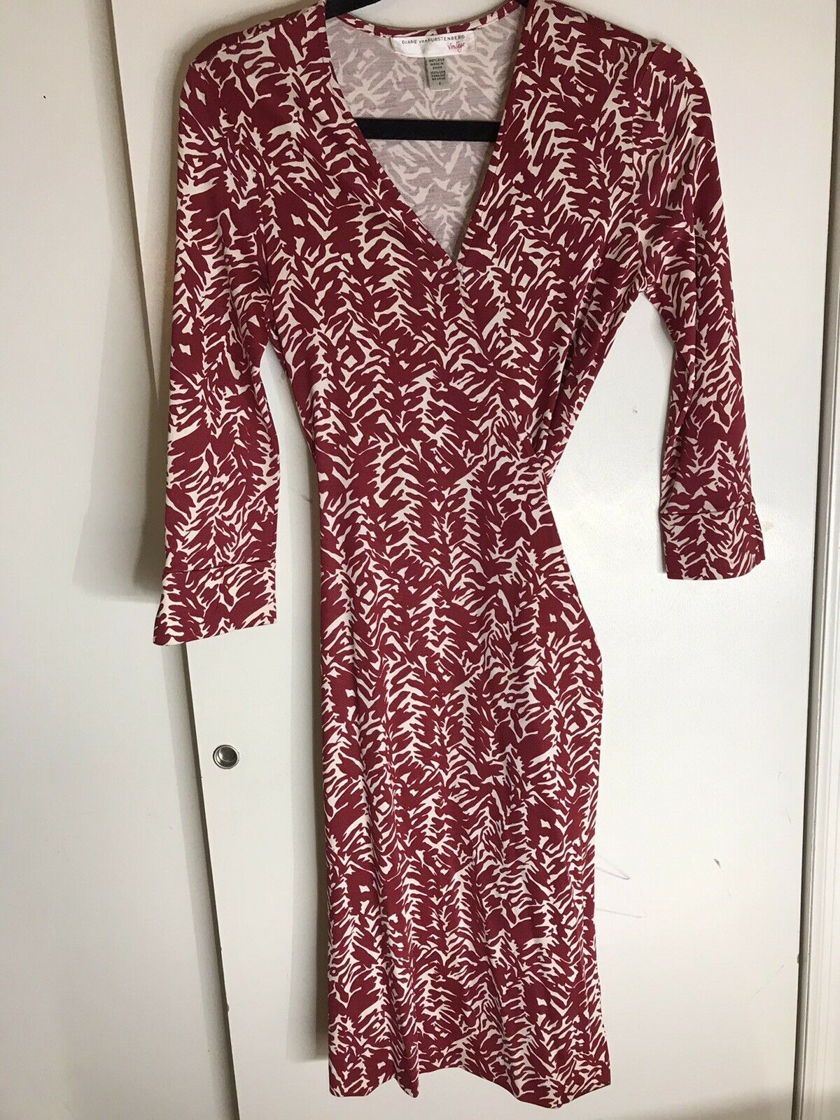 Diane Von Furstenberg Wrap Dress Vintage Collection Size 2