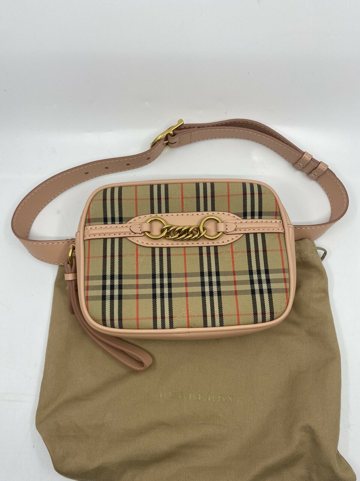 BURBERRY Link Pink Bumb Bag