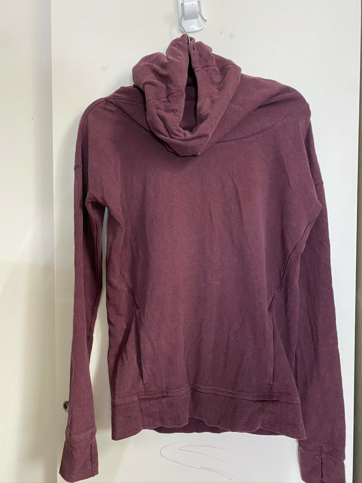 LULULEMON Womens Red Brown Long Sleeves Stylish Sweaters Size: 4