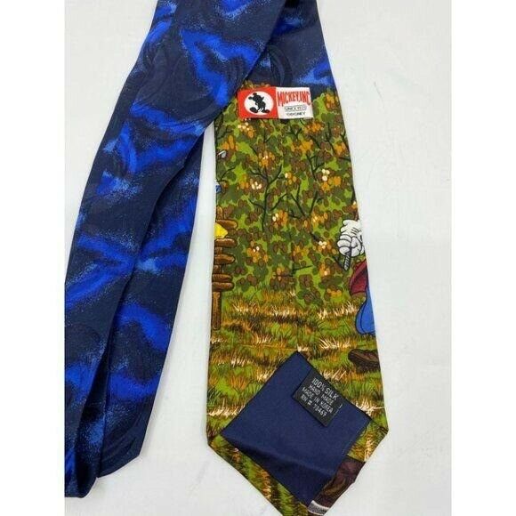 NWOT Disney Novelty Green Blue Neck Tie 100% Silk