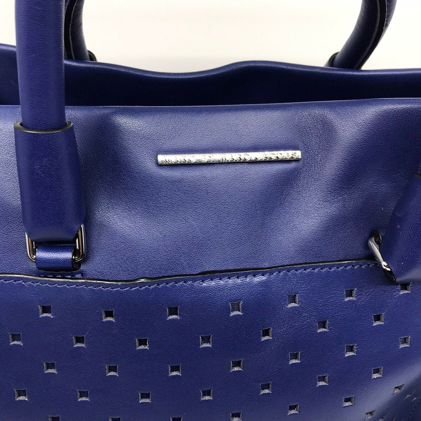 Marc Jacobs Blue Leather Handbag w crossbody Strap