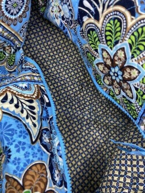 vera bradley duffle blue fabric weekendtravel bag