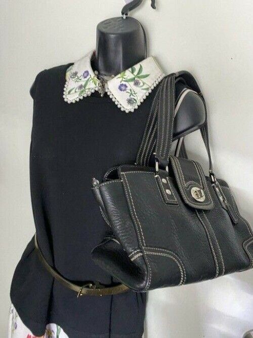 coach black leather shoulder bag