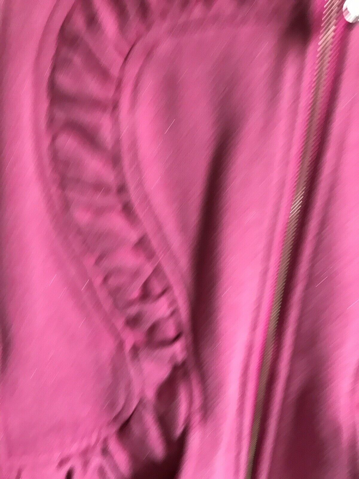 LULULEMON Pink Long Sleeves Knitted Zip Up Size 4