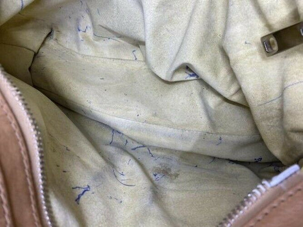 Marc Jacobs tan leather shoulder bag