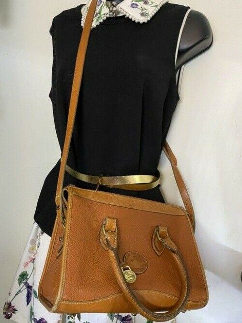 dooney and bourke vintage classic brown leather cross body bag