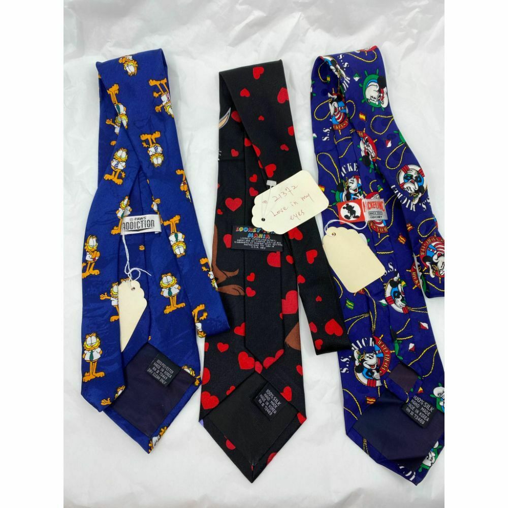 New! Lot of 3 Neck tie Disney, Looney Tunes, Total Msrp 75