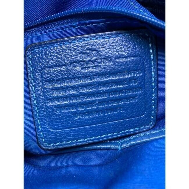 Coach Medium W Adjustable Strap Blue Leather Cross Body Bag