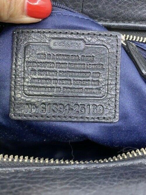 coach large black leather cross body bag