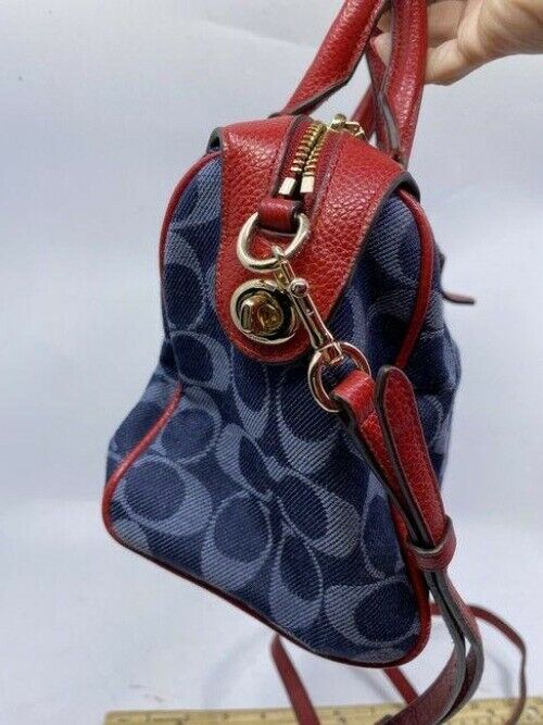 coach navy red fabric cross body bag
