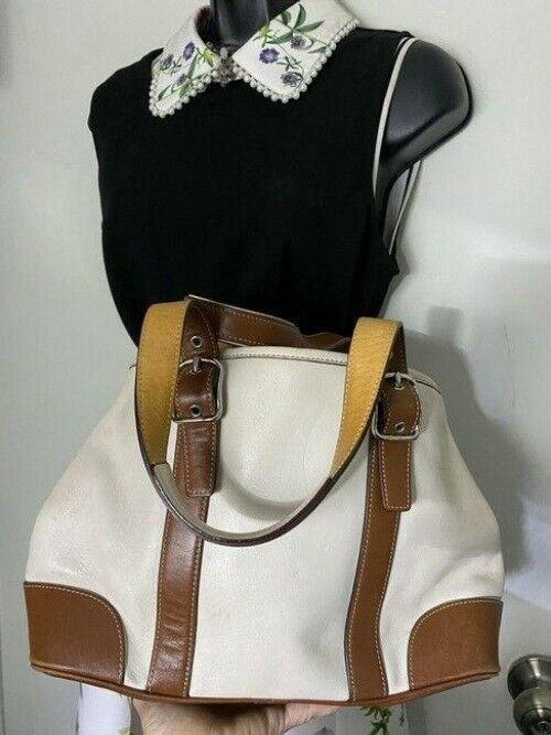 coach white brown leather shoulder bag
