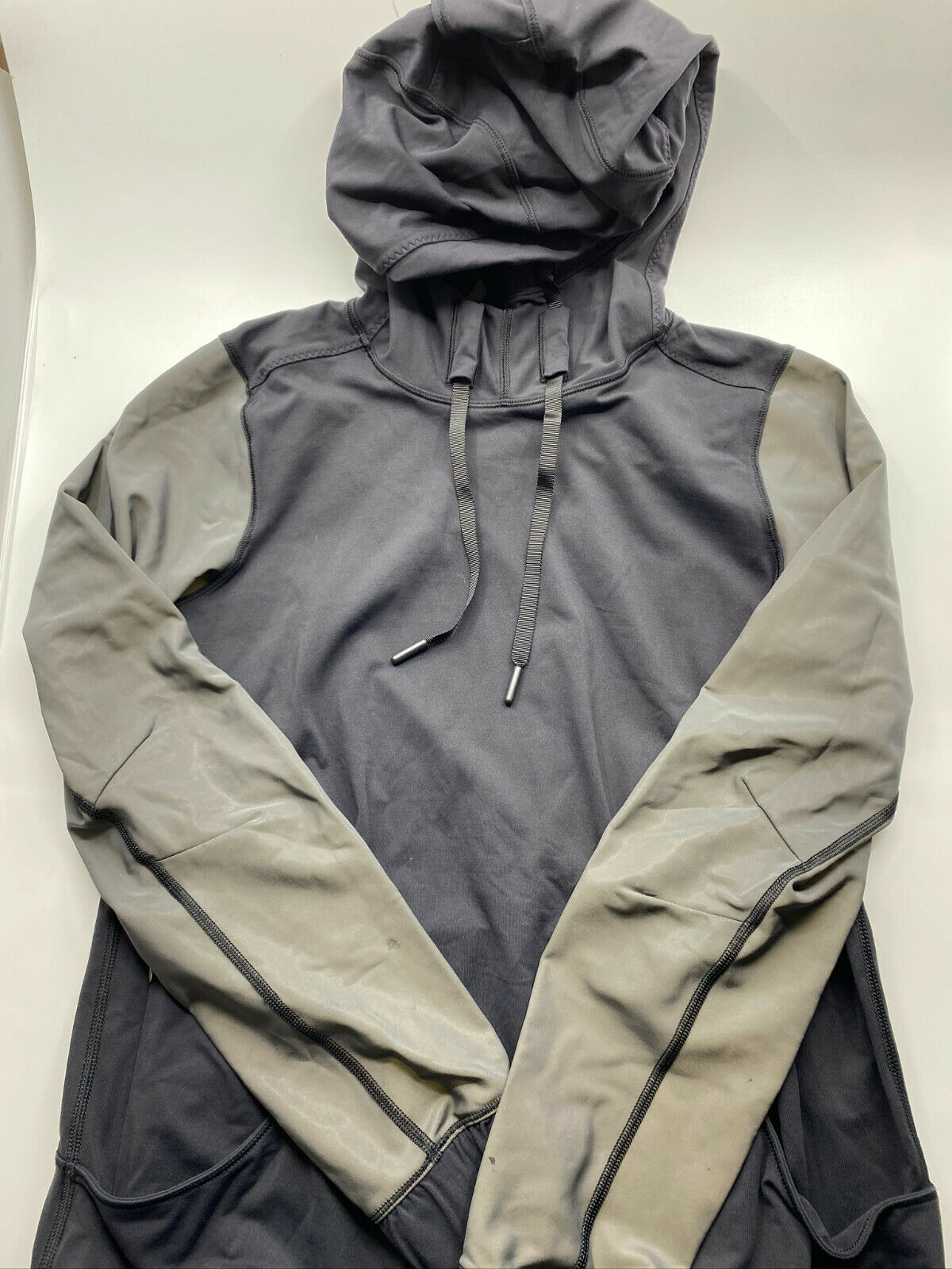LULULEMON Womens Gray Long Sleeves Stylish Hoodies Size: 4