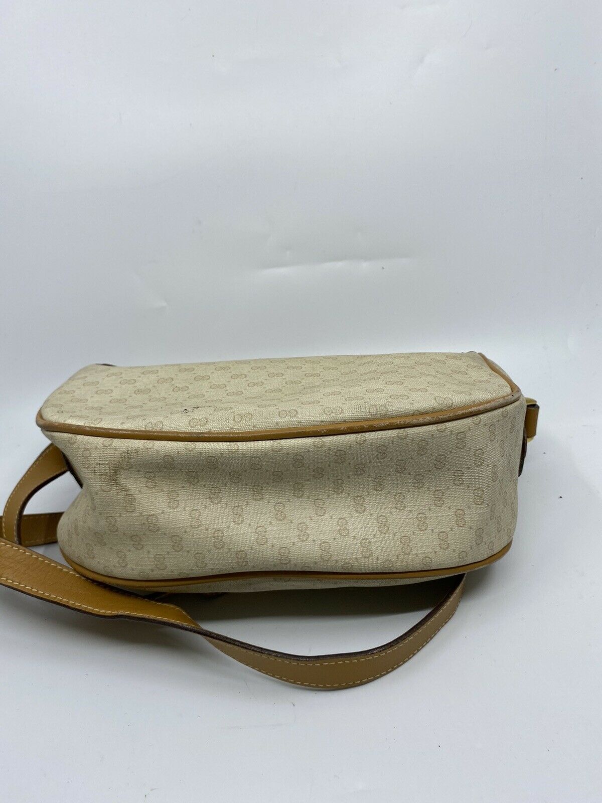 GUCCI Vintage Beige Coated Canvas/ Leather Crossbody