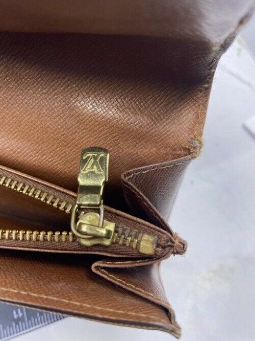 Louis Vuitton Brown Sarah Large Canvas Travel Wallet