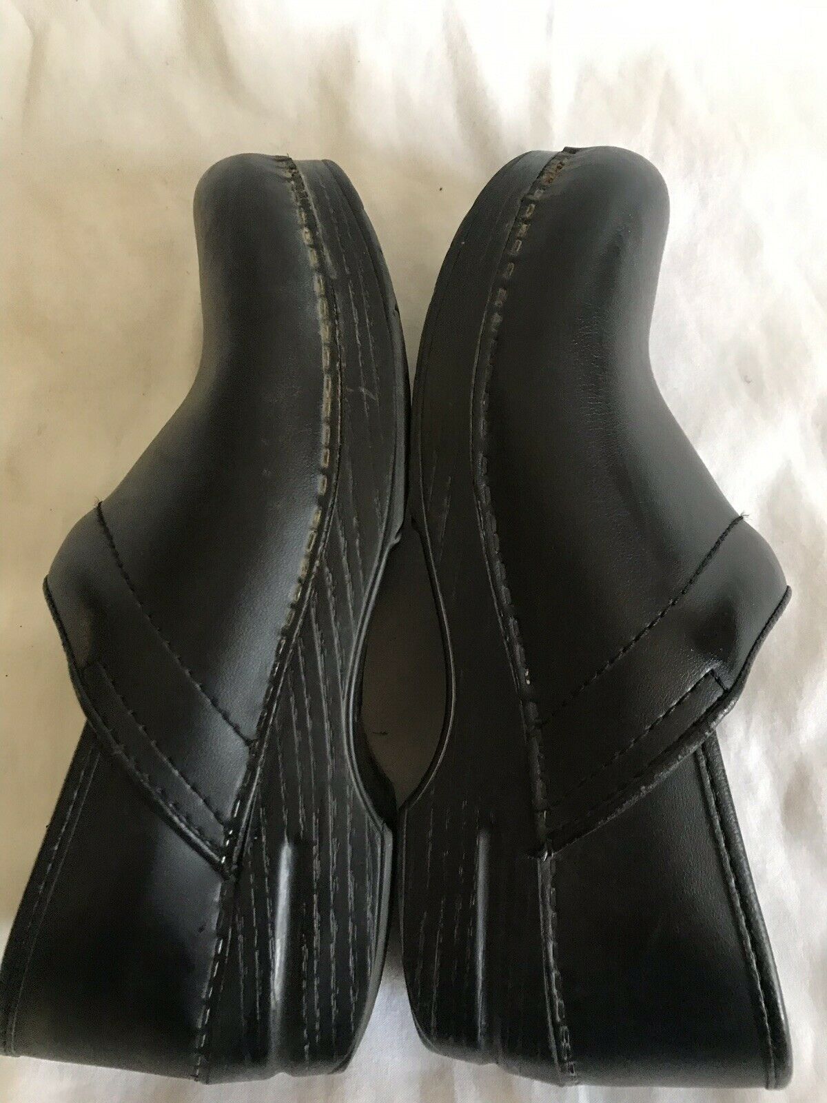 Dansko Classic Clogs - Black-size US 8.5