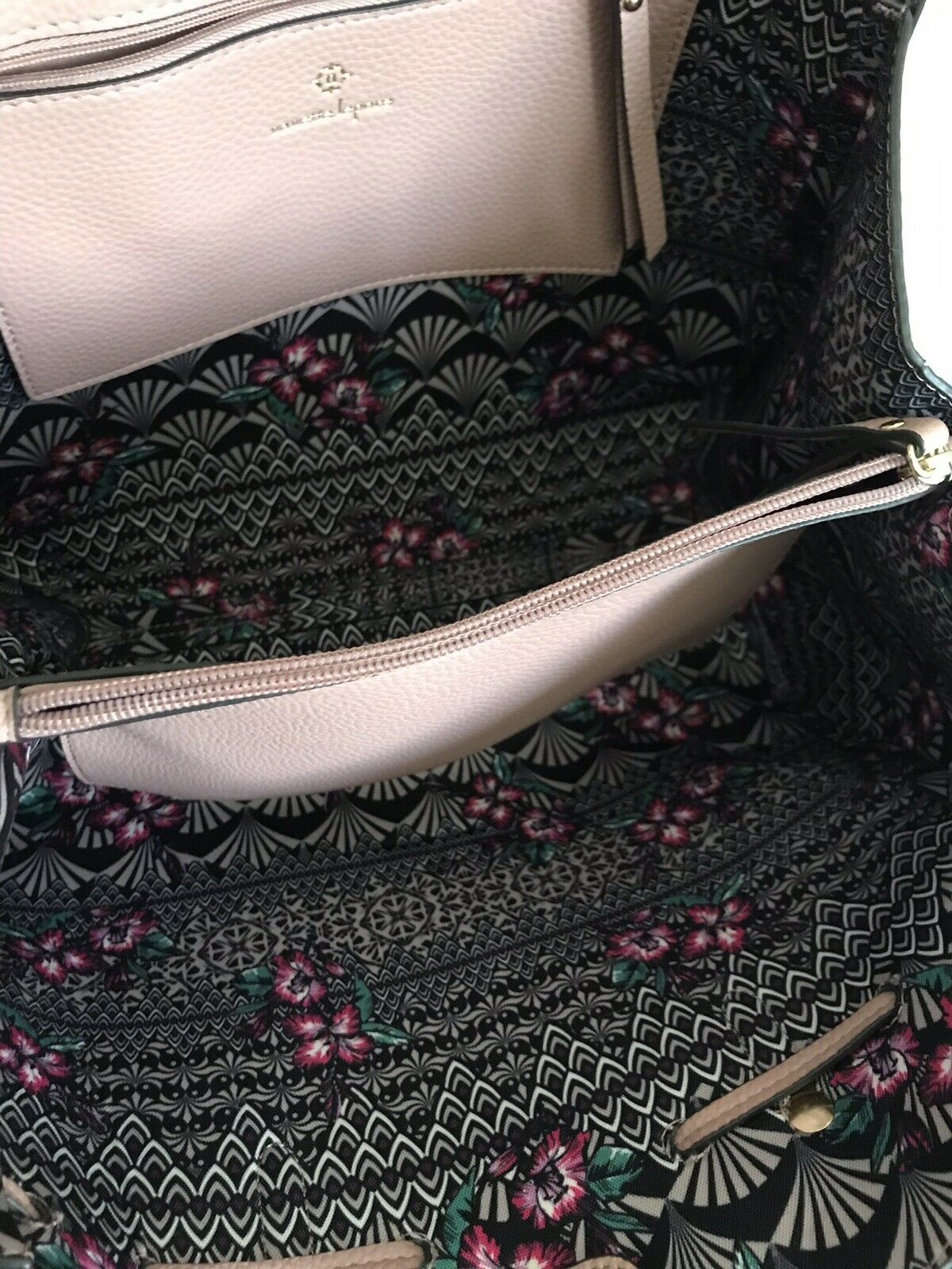 NANETTE LEPORE Large Leather Dusty Pink Handle Bag Tote
