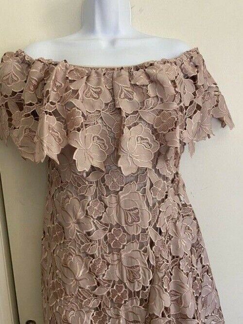 badgley mischka msrp long formal dress