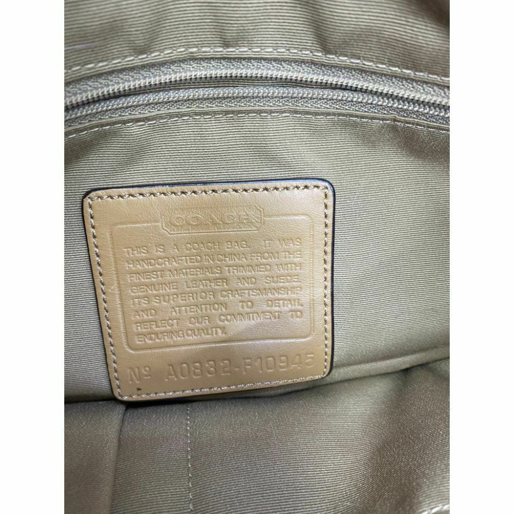 Coach Women's Brown Medium Fabric Shoulder Bag