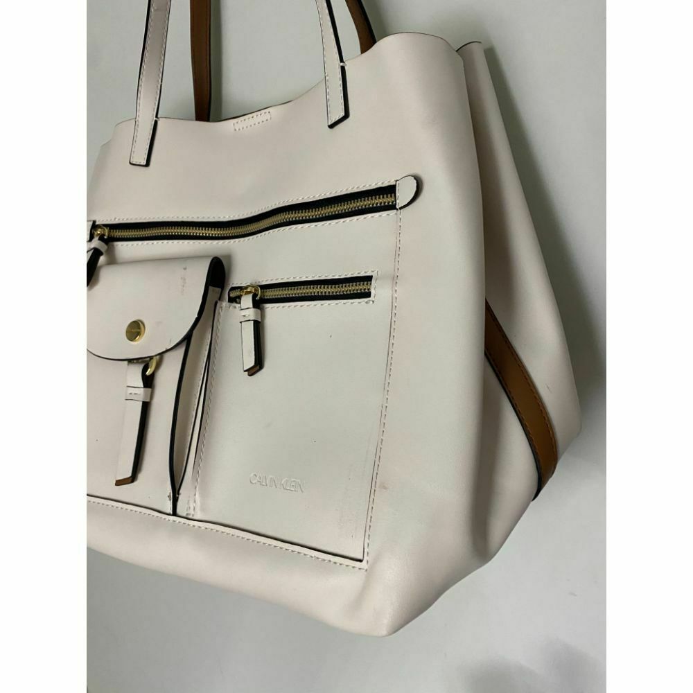 Calvin Klein Cream Leather Shoulder Bag