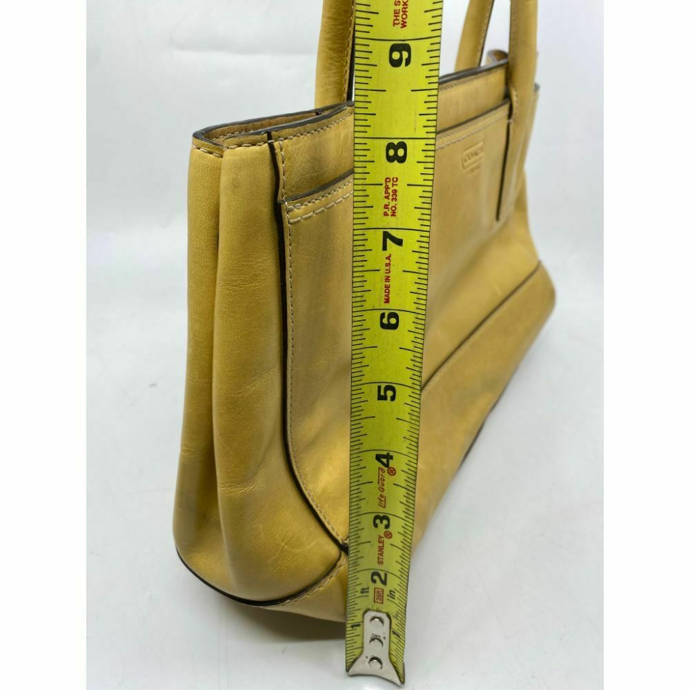 COACH Medium/ Large Leather Gold Shoulder Bag