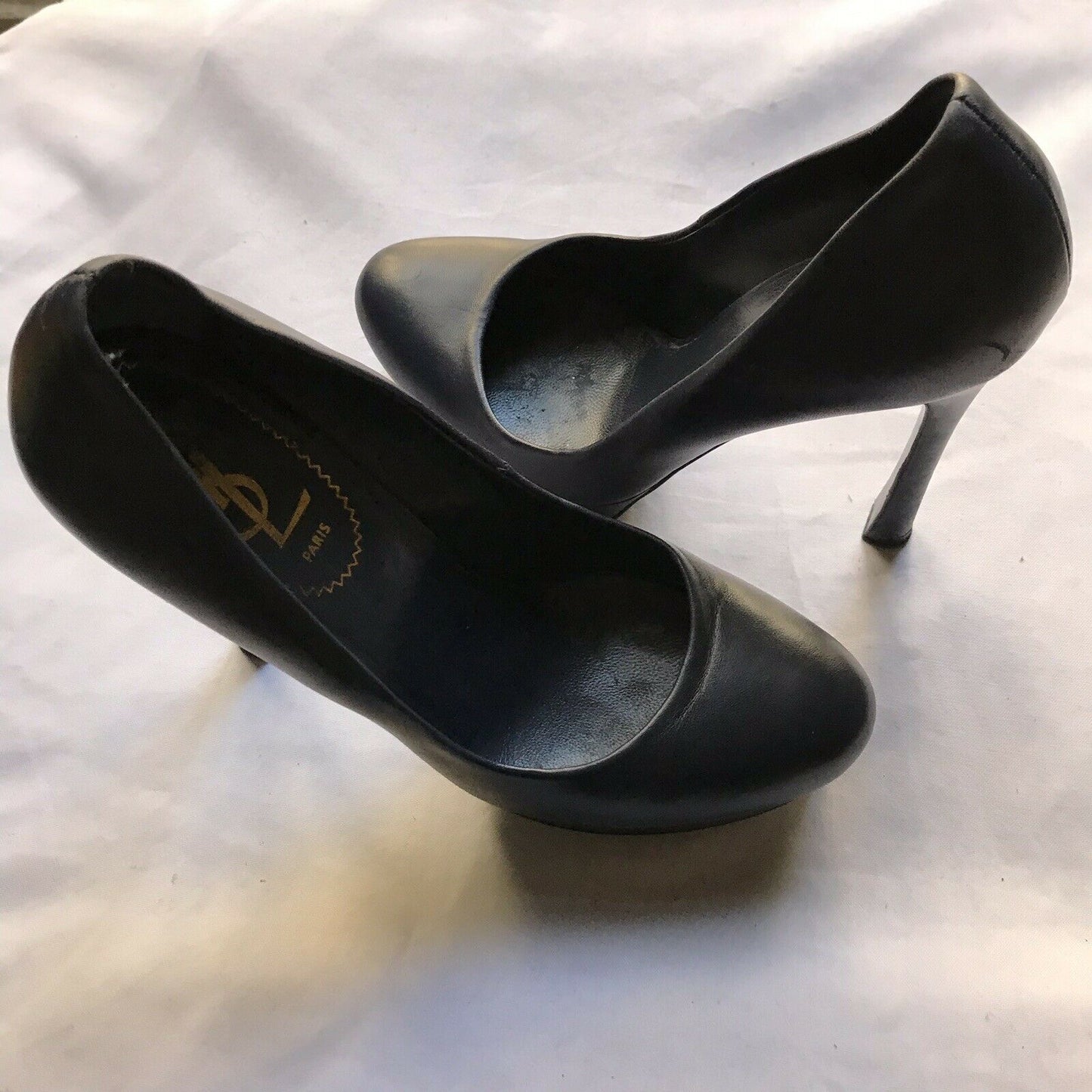 YSL Yves Saint Laurent Classic Navy leather High heels 6.5