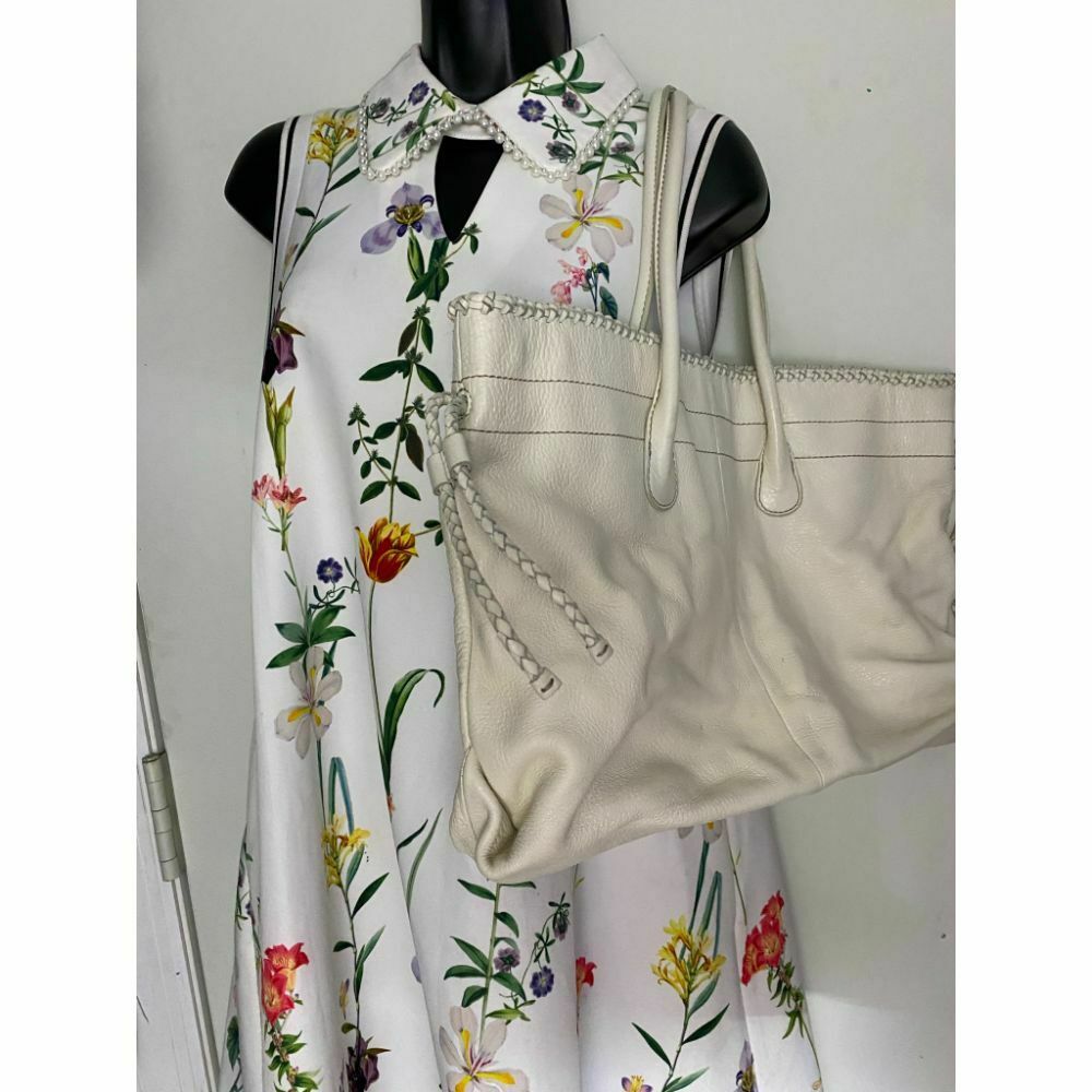 Banana Republic Cream Leather Shoulder Bag