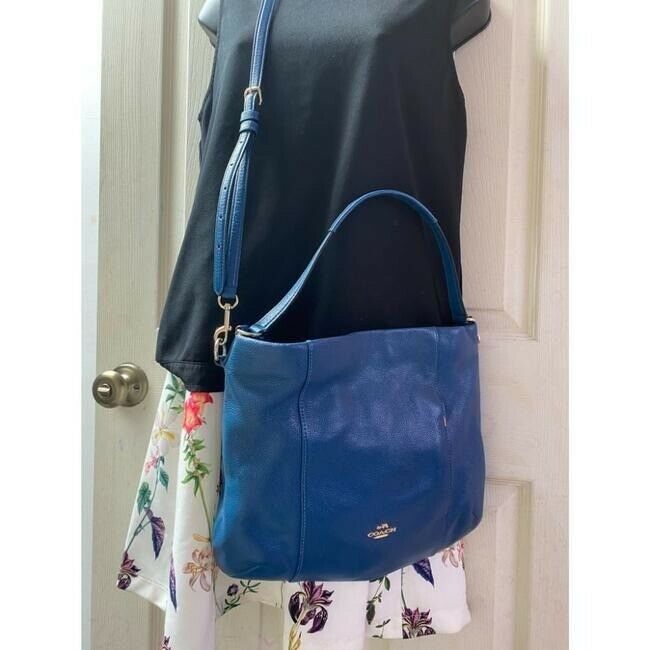 Coach Medium W Adjustable Strap Blue Leather Cross Body Bag