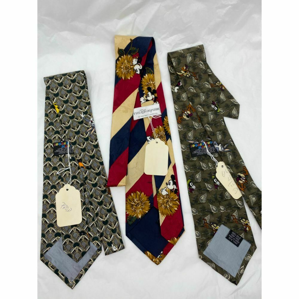New Lot of 3 Neck tie Disney, Looney Tunes Olive Green Red Total Msrp 75
