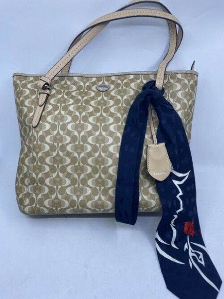 coach w w detachable specialty tie accent tan white shoulder bag