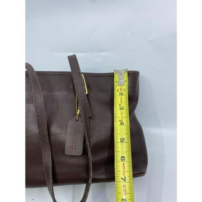 coach vintage brown leather shoulder bag
