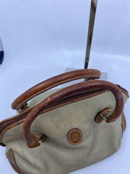 Liz Claiborne Vintage Tan Leather Shoulder Bag