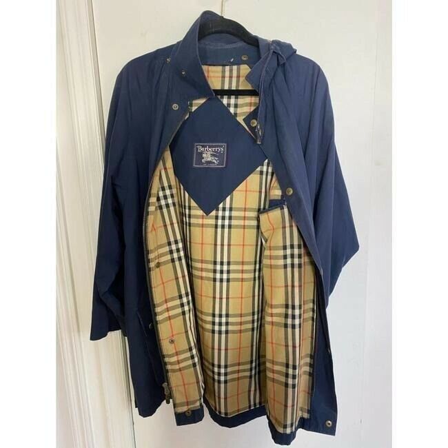 BURBERRY Men's Navy Blue Wind Breaker Jacket Medium