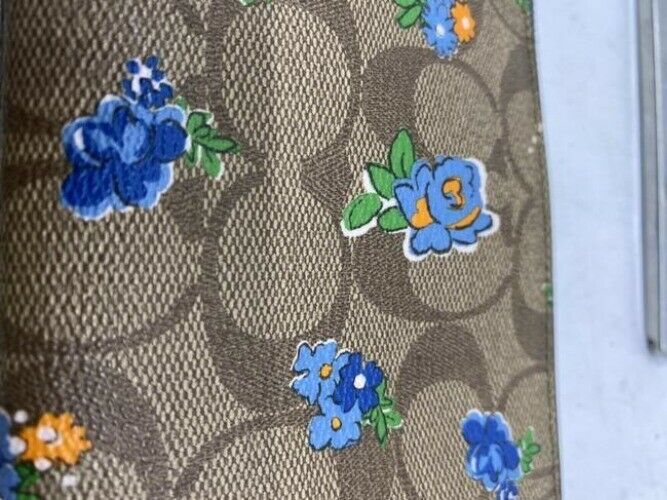 coach floral multicolor wristlet