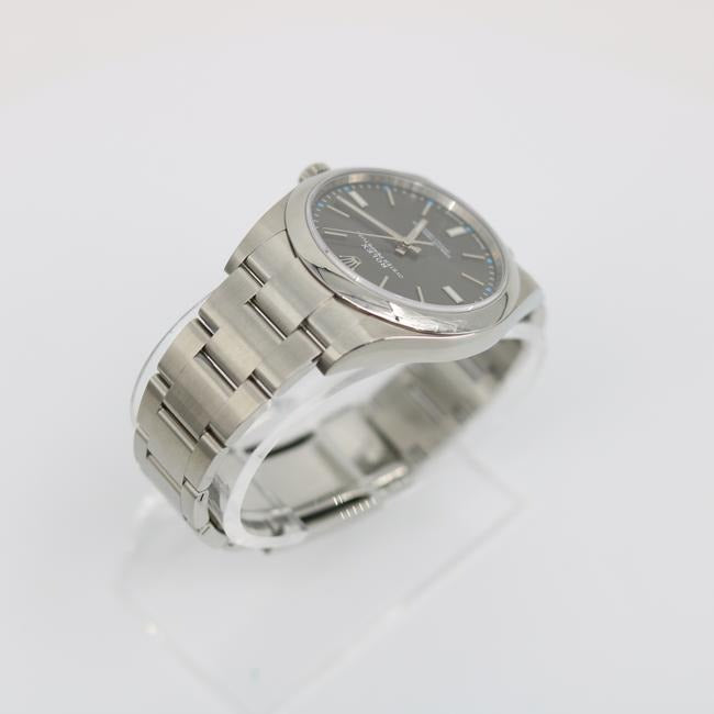 Rolex Silver Oyster Perpetual