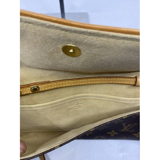 Louis Vuitton Pochette Twin Brown Monogram Canvas Cross Body Bag