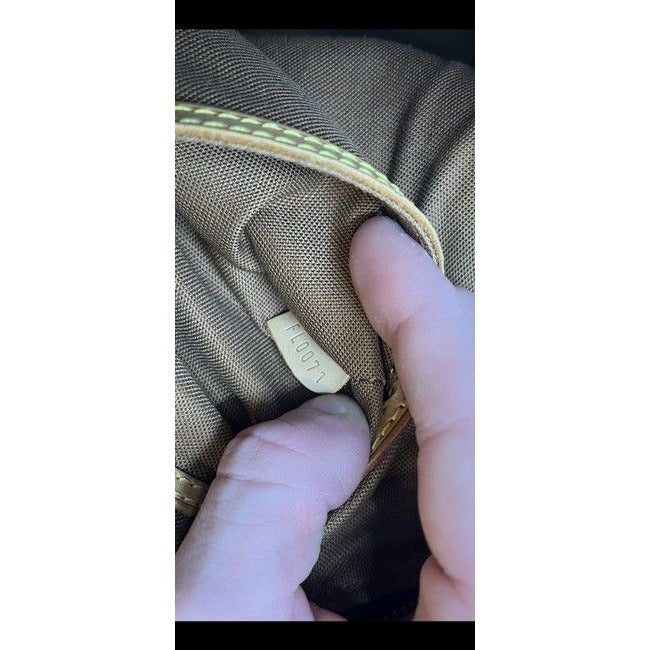 Louis Vuitton Alma Mm Monogram Canvas Tote
