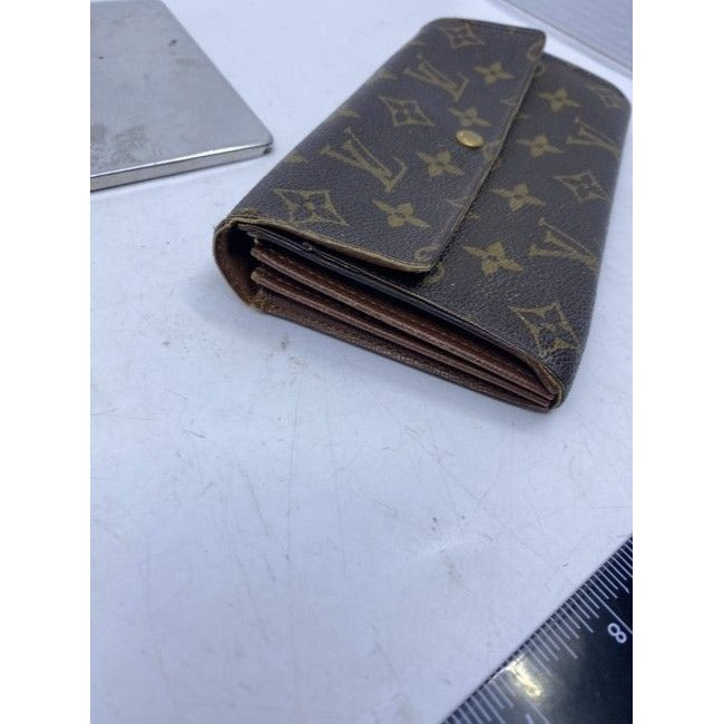 Louis Vuitton Brown Sarah Large Canvas Travel Wallet