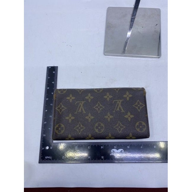 Louis Vuitton Brown Sarah Large Canvas Travel Wallet