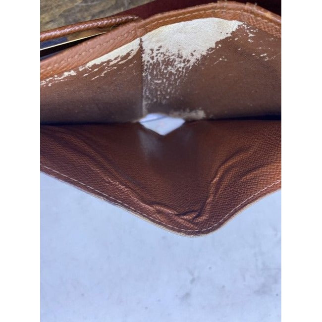 Louis Vuitton Brown Vintage Monogram Kisslock Mi0090 Wallet